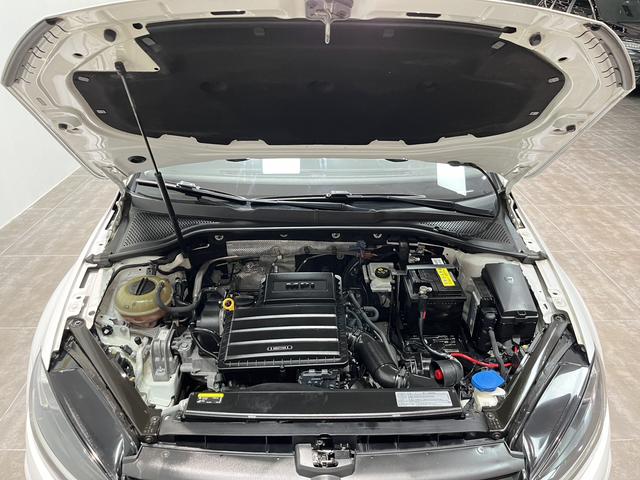 Volkswagen Golf 2018 1.6L automatique d'occasion certifiée, type Confort