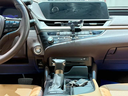 Certificated Used Lexus RX 2020 Facelift 300 4WD Elegant Edition