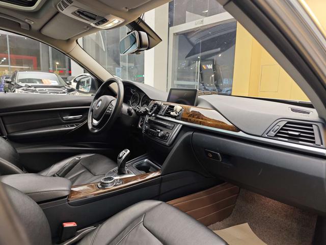 سيارة BMW الفئة الثالثة موديل 2014، طراز 320Li، مستعملة معتمدة، حزمة التصميم الفاخر