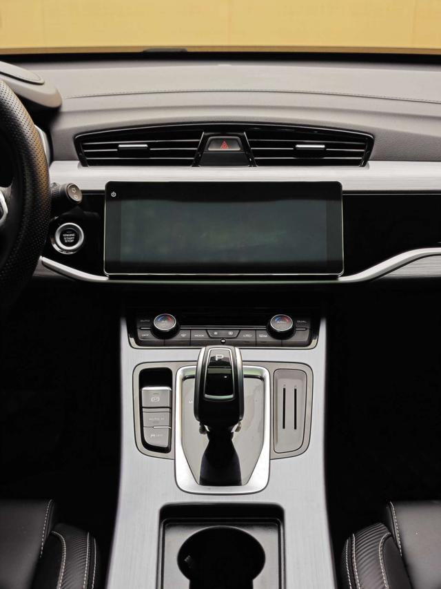 Certificated Used Geely Boyue 2021 1.8TD DCT Two-Wheel Drive Asian Games Comfort Edition