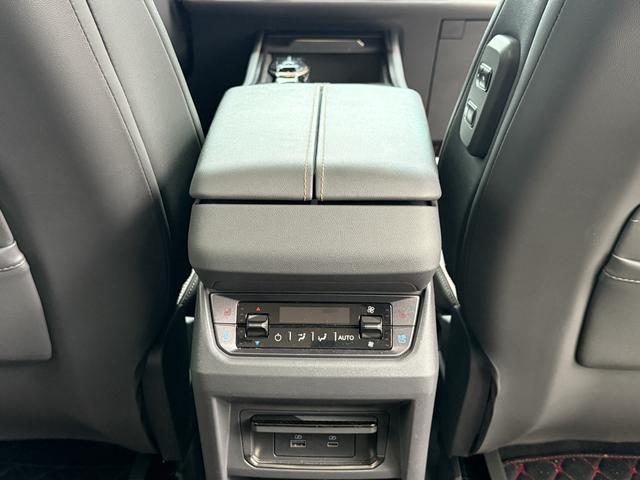 Ford Edge d'occasion certifiée, modèle 2023, Edge L 2.0T EcoBoost, traction intégrale, 7 places, version Ultimate