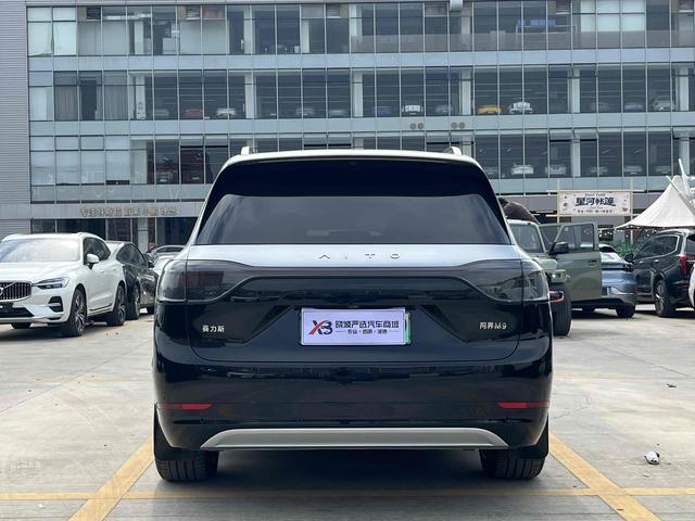 Certificated Pre-Owned Seres Auto Wenjie M9 2024 Extended-Range Ultra Five-Seater Edition -u21683366