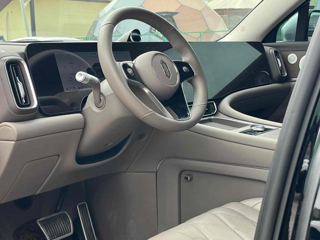 Wenjie M9 2024 d'occasion certifiée, version Ultra cinq places à autonomie étendue -u21982807