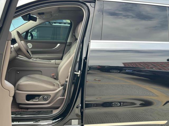 Wenjie M9 2024 d'occasion certifiée, version Ultra cinq places à autonomie étendue -u21982807