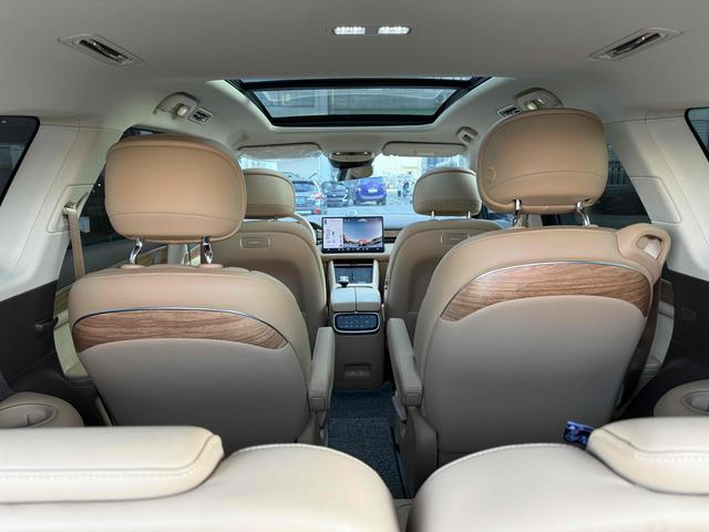 Certificated Pre-Owned Wenjie M7 2024 Max Six-Seater Four-Wheel Drive Intelligent Driving Version -u21748591