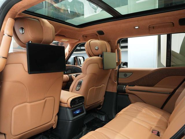 Certificated Pre-Owned Yangwang U8 2023 Luxury Edition -u22011717