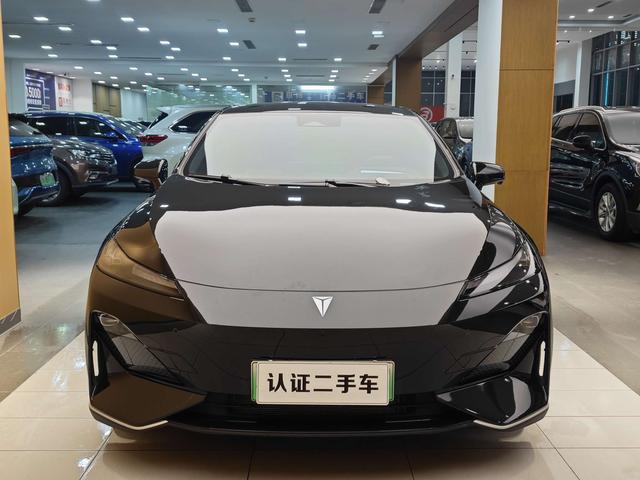 Certificated Pre-Owned Deepal SL03 2024 200 Max 2nd Anniversary Black Gold Knight Edition -u22076073