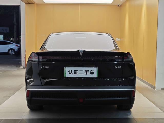 Deepal SL03 2024 200 Max 2e anniversaire Black Gold Knight Edition d'occasion certifiée -u22076073