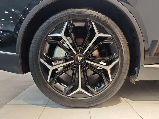 Deepal SL03 2024 200 Max 2e anniversaire Black Gold Knight Edition d'occasion certifiée -u22076073