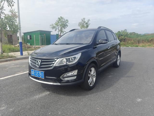 Certificated Pre-Owned SAIC-GM-Wuling Baojun 560 2016 1.8L iAMT Luxury Edition - u22062961