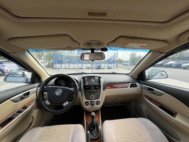 Certificated Pre-Owned SAIC-GM Buick Excelle 2013 1.5L Manual Premium Edition - u22749068