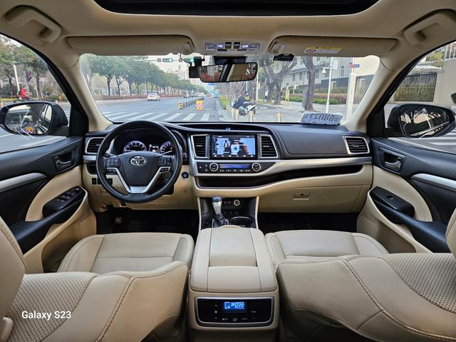 Certificated Pre-Owned Highlander 2018 2.0T 4WD Luxury Edition 7-Seater China VI - u22337194