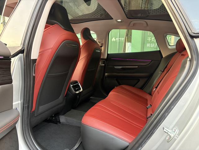 Certificated Pre-Owned XPENG P7 2022 625E-u22039092