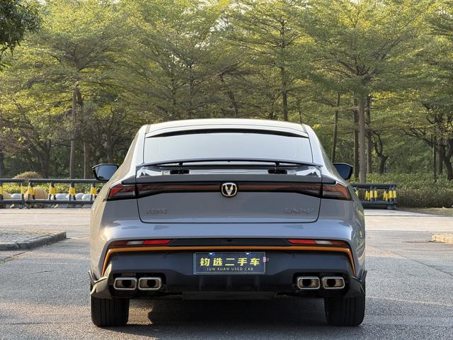 Certificated Pre-Owned Changan UNI-V 2025 1.5T 500Bar Premium Sport Edition - u22607424