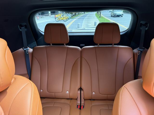 Pre - Owned 2025 AITO M9 Extended - Range Ultra Six - Seat Edition