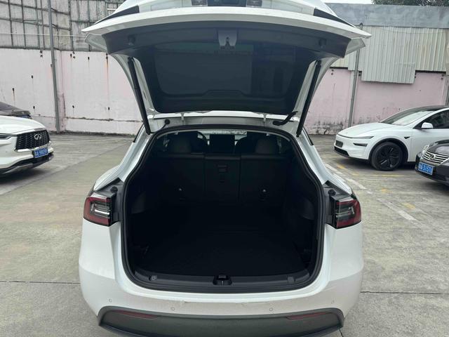 Certificated Pre-Owned Model Y 2022 Long Range All-Wheel Drive Version -u22719144