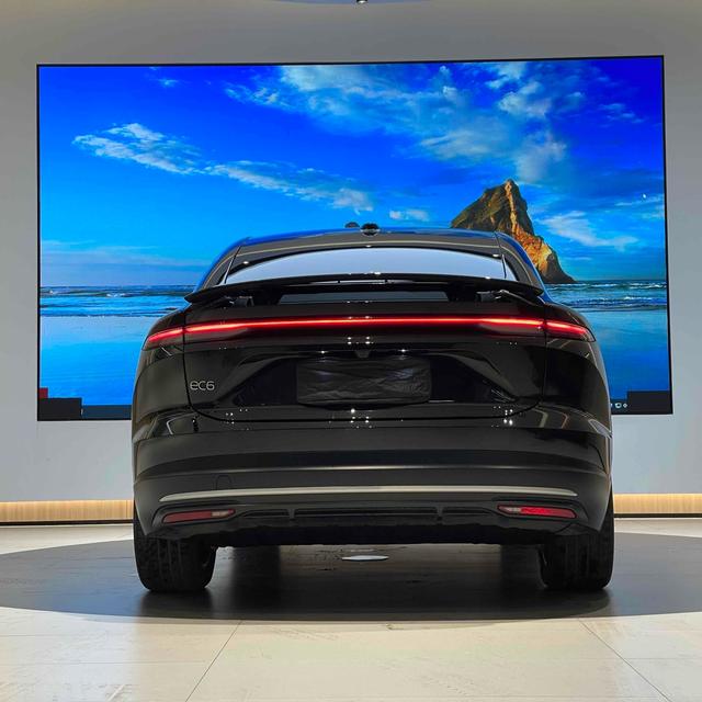 Pre-Owned NIO EC6 2024 Model 75kWh