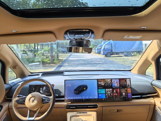 Certificated Pre-Owned VOYAH Dreamer PHEV 2025 4WD Premium Kunpeng Edition -u21917058