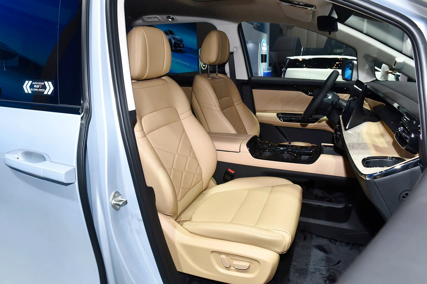 GAC Trumpchi Trumpchi E8 -Hybride PHEV