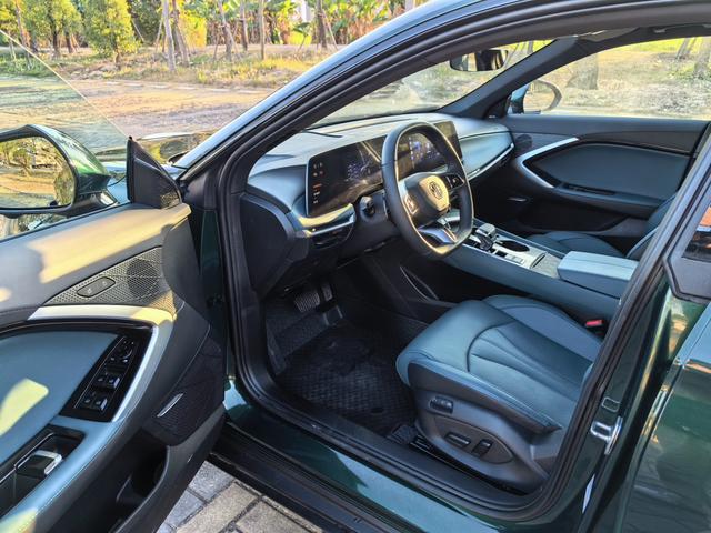 Certificated Pre-Owned MG7 2025 2.0T Automatic Trophy+ Super Sport Edition - u22383465