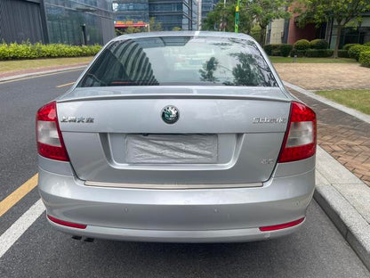 Certificated Pre-Owned Skoda Octavia 2010 2.0L Automatic Yijun Edition - u21335701