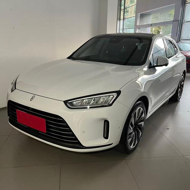 Certificated Pre-Owned Wenjie M5 2025 Extended-Range Ultra Rear-Wheel Drive Version -u22408298