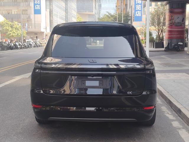 Pre-Owned Li L9 2023 Pro Edition