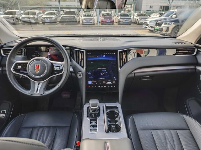 Certificated Pre-Owned Hongqi HS7 PHEV 2024 2.0T 4WD Qi Chang Edition 6-Seater -u22089197