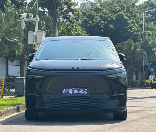 Certificated Pre-Owned XPENG X9 2024 702 Ultra Long Range Max-u21772463