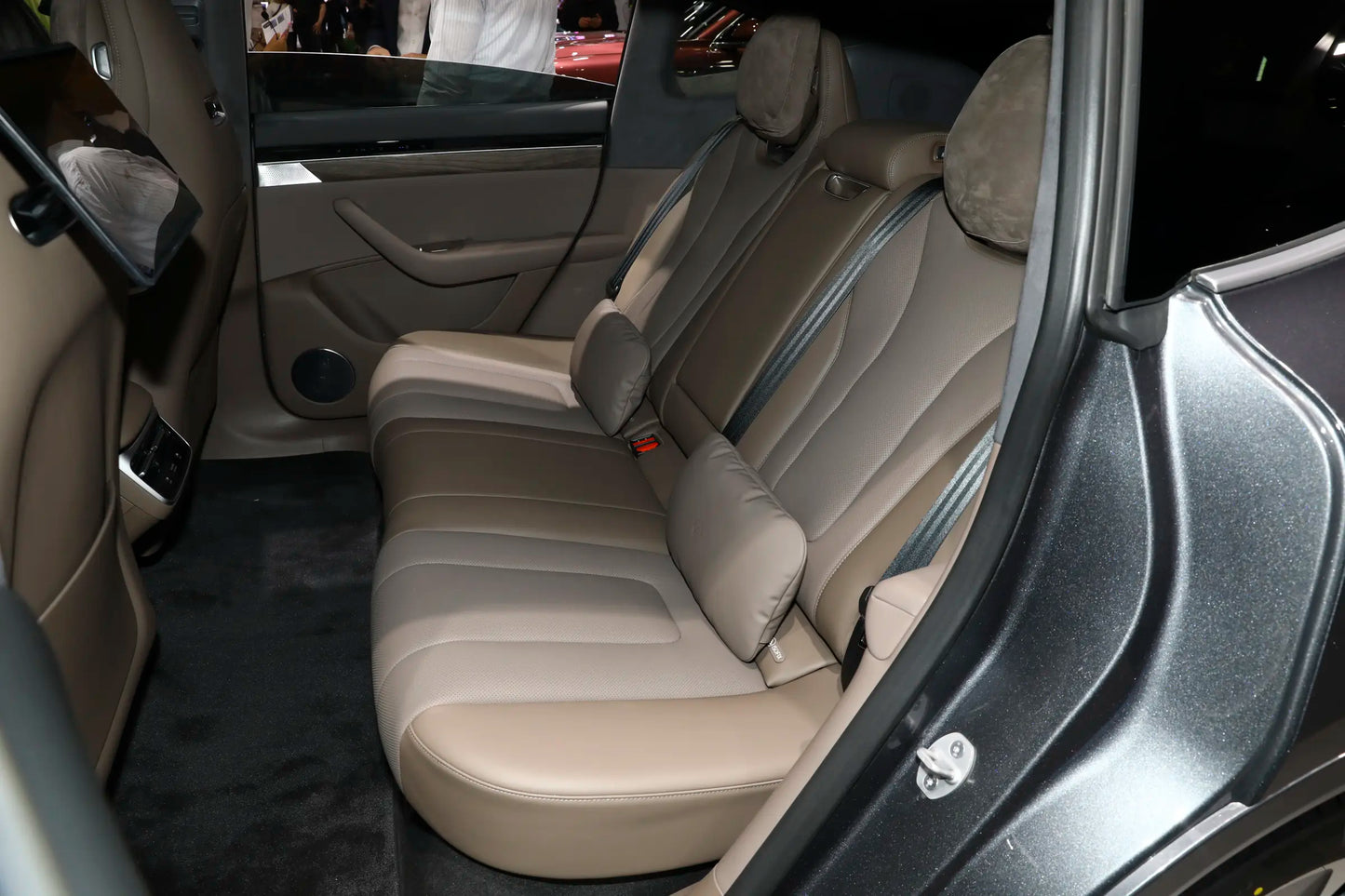Chery LUXEED R7-Hybride REEV