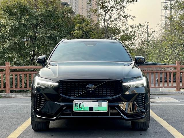 Certificated Pre-Owned Volvo XC60 PHEV 2025 T8 AWD Long Range Inscription Pro Midnight Black Edition -u22640377