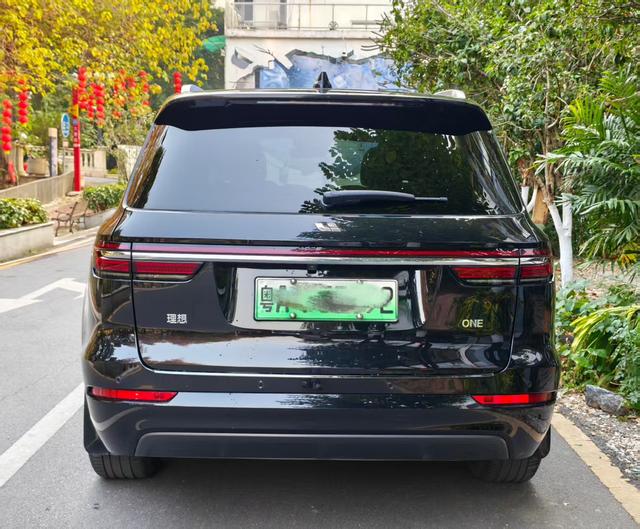 Certificated Pre-Owned Li Auto ONE 2021 Extended-Range 6-Seater Edition -u22487740