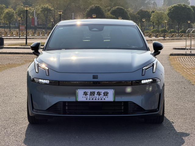 Certificated Pre-Owned Lynk & Co 07 EM-P 2024 126 Long Range Ultra -u22680852