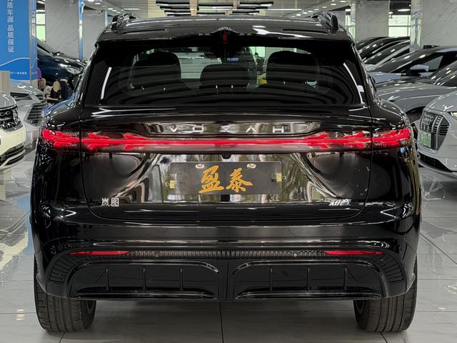 Pre-Owned VOYAH Zhiyin 2024 4WD Global Version