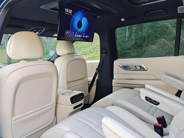 Certificated Pre-Owned Deepal S09 2025 Rear-Wheel Drive Ultra+ -u22102660