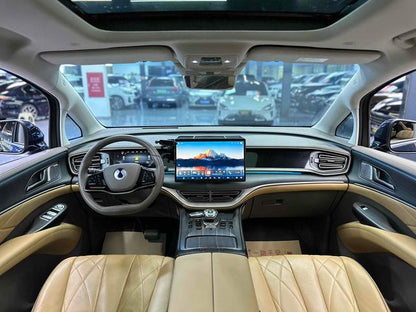 Certificated Pre-Owned Denza D9 DM 2022 970 Four-wheel Drive Honor Edition -u21654945