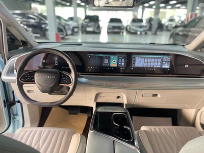 Certificated Pre-Owned Dajia 9 EV 2022 Long Range Gaoshan 7-Seater Edition -u22532384