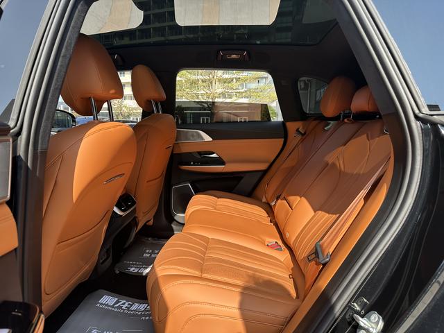 جهاز XPENG G9 2025 625 طويل المدى Max-u22079404 معتمد ومستعمل