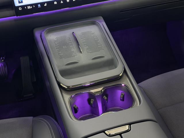 Pre-Owned VOYAH Zhiyin 2024 4WD Global Version