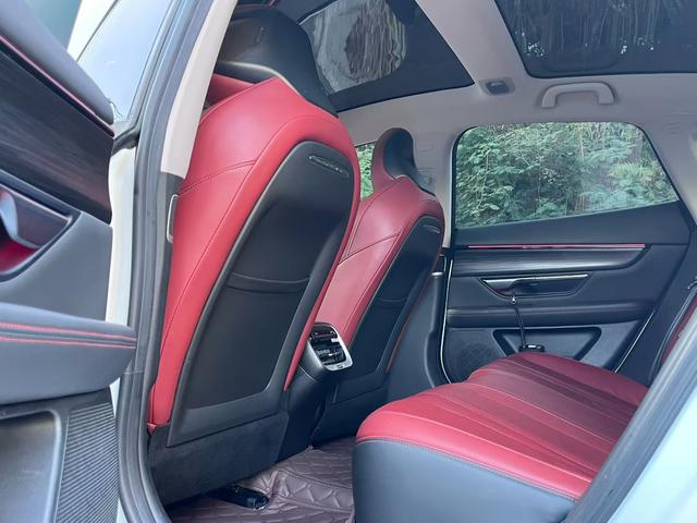 Certificated Pre-Owned XPENG P7 2020 670E-u22244282