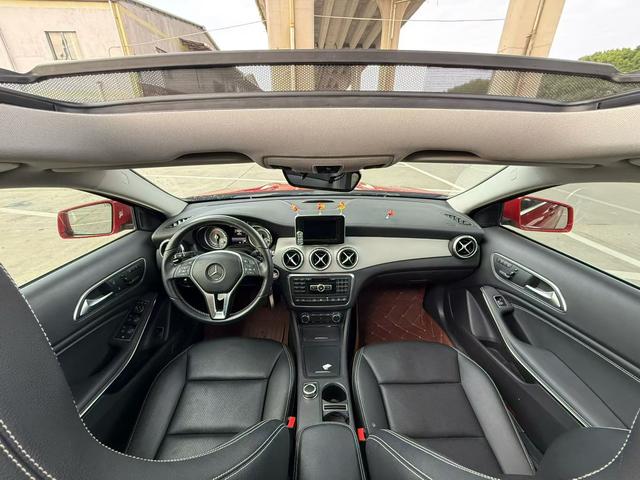 Certificated Pre-Owned Mercedes-Benz GLA 2015 GLA 220 4MATIC Luxury - u22752518