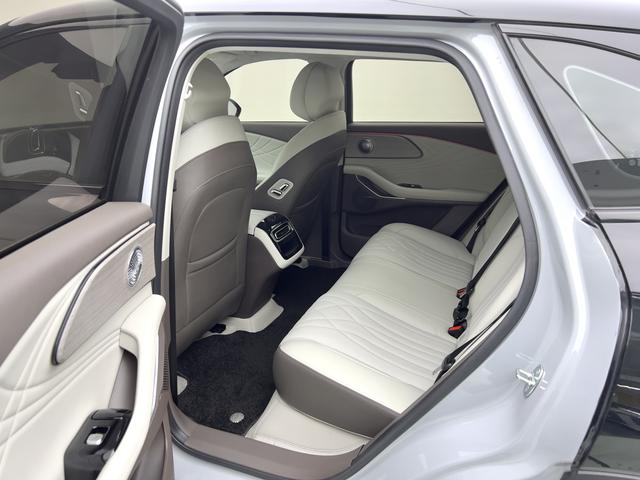 Certificated Pre-Owned Exeed Yaoguang C-DM 2024 Long Range Pro