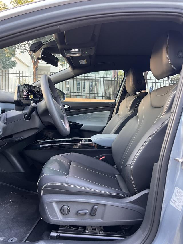 Certificated Pre-Owned SAIC Volkswagen ID.4 X 2022 Pure Long Range Edition