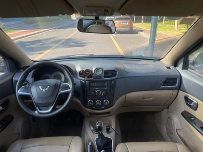 Certificated Pre-Owned SAIC-GM-Wuling Hongguang 2014 1.5L S Comfort Version - u21753799