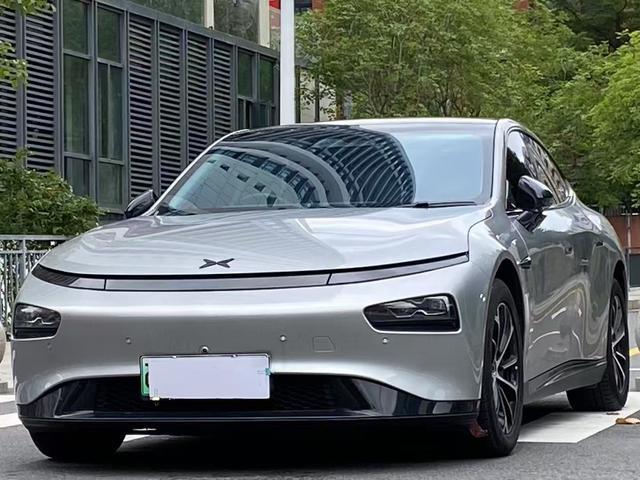 Certificated Pre-Owned XPENG P7 2022 480N+u21812667