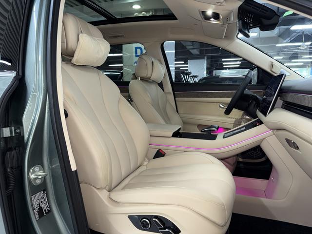 Pre - Owned 2022 AITO M7 Two - Wheel Drive Comfort Edition