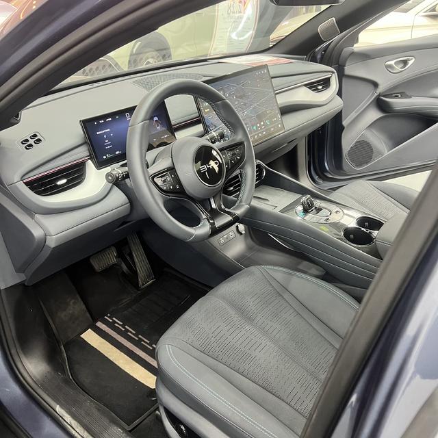 Certificated Pre-Owned BYD Seal 06GT 2025 605 RWD Heatwave Edition -u22464533