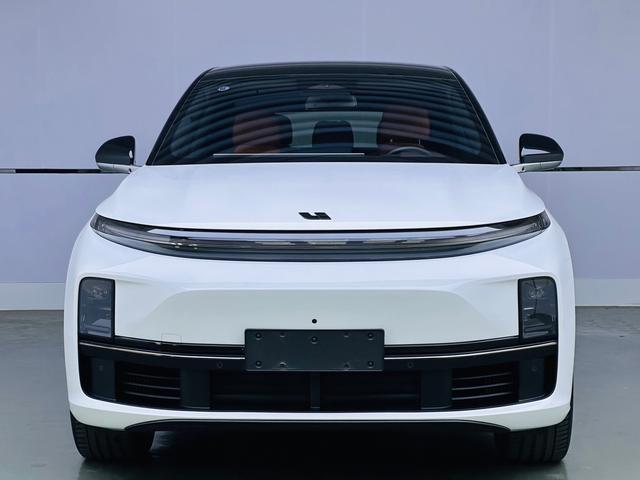 Certificated Pre-Owned Li Auto L7 2024 Pro Edition -u22423412