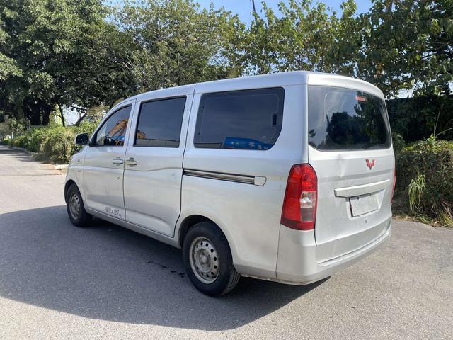 Certificated Pre-Owned SAIC-GM-Wuling Rongguang V 2015 1.5L Standard Model - u21804565