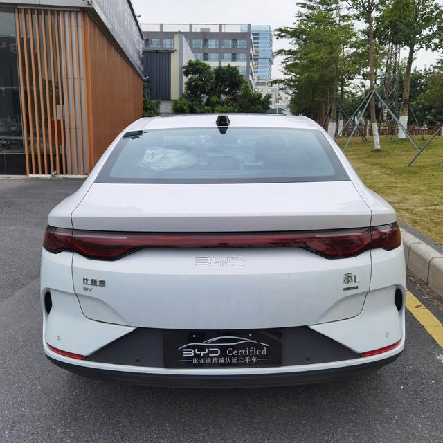 Pre-Owned BYD Qin L EV 2025 Model 545KM Excellence Version